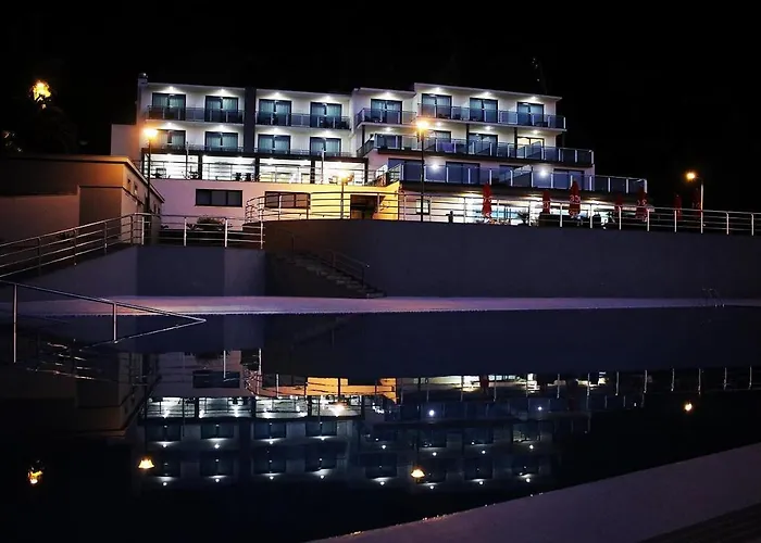 Calamar Hotel